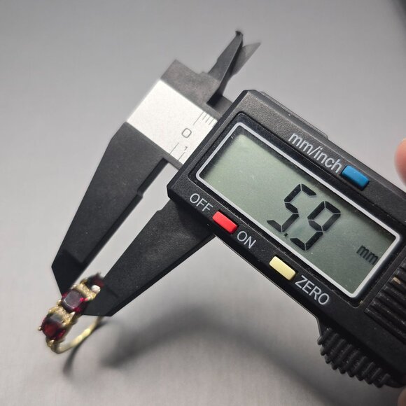 Sterling Vermeil Garnet Ring Size 7 3-Stone Chain Link Band White Zircon Accent - Picture 8 of 11